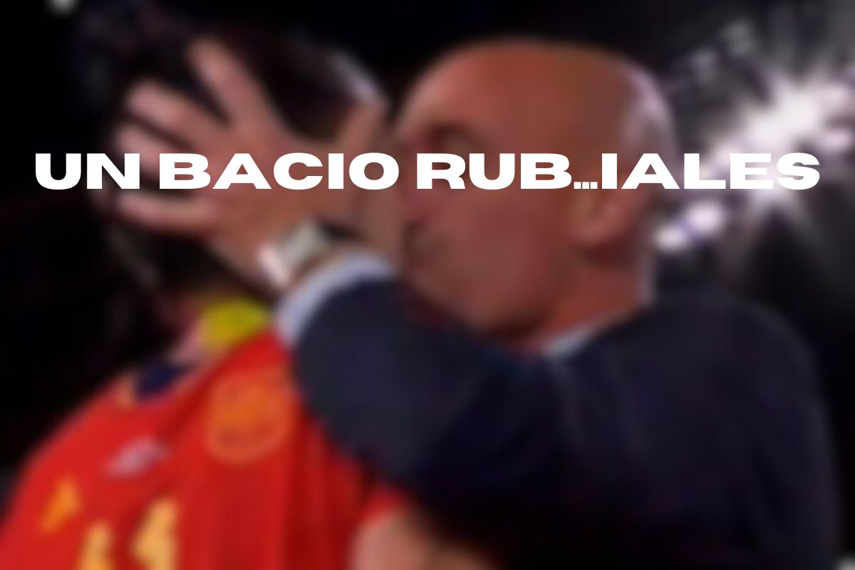 Grandi polemiche per il bacio di Rubiales alla calciatrice spagnola