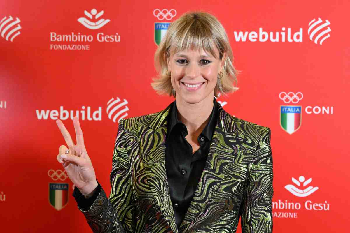 Federica Pellegrini, in abito trasparente non ha rivali