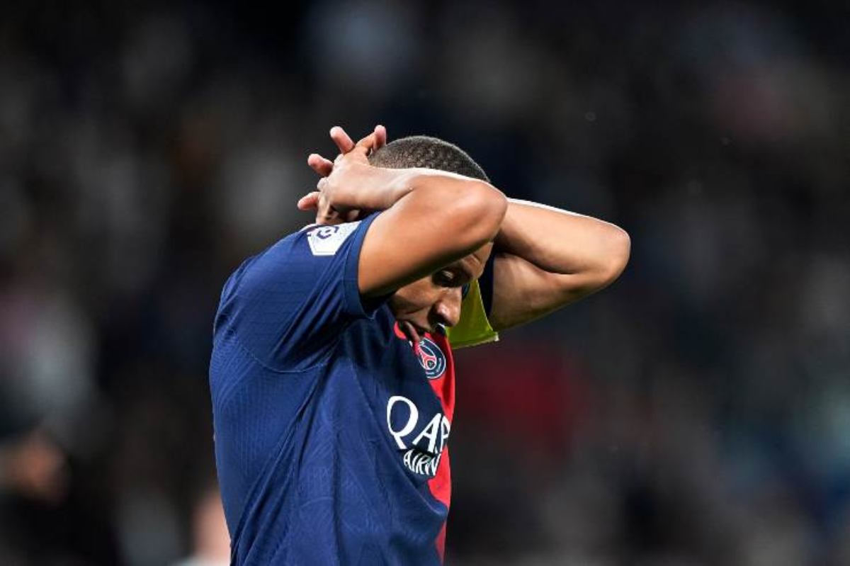 Mbappe infortunio