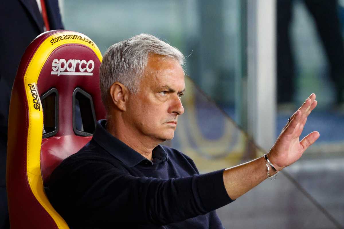 Roma, Friedkin tuona: la decisione su Mourinho