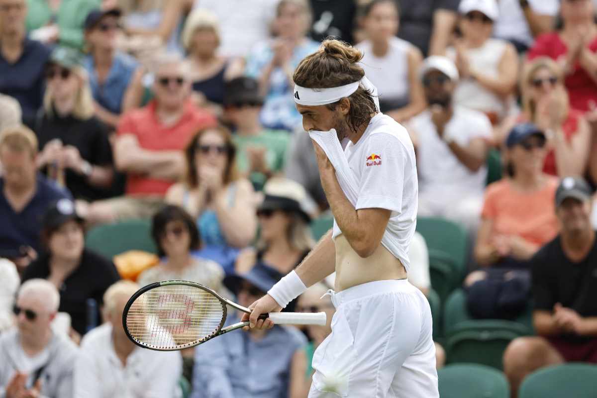 Tsitsipas ritiro Laver Cup